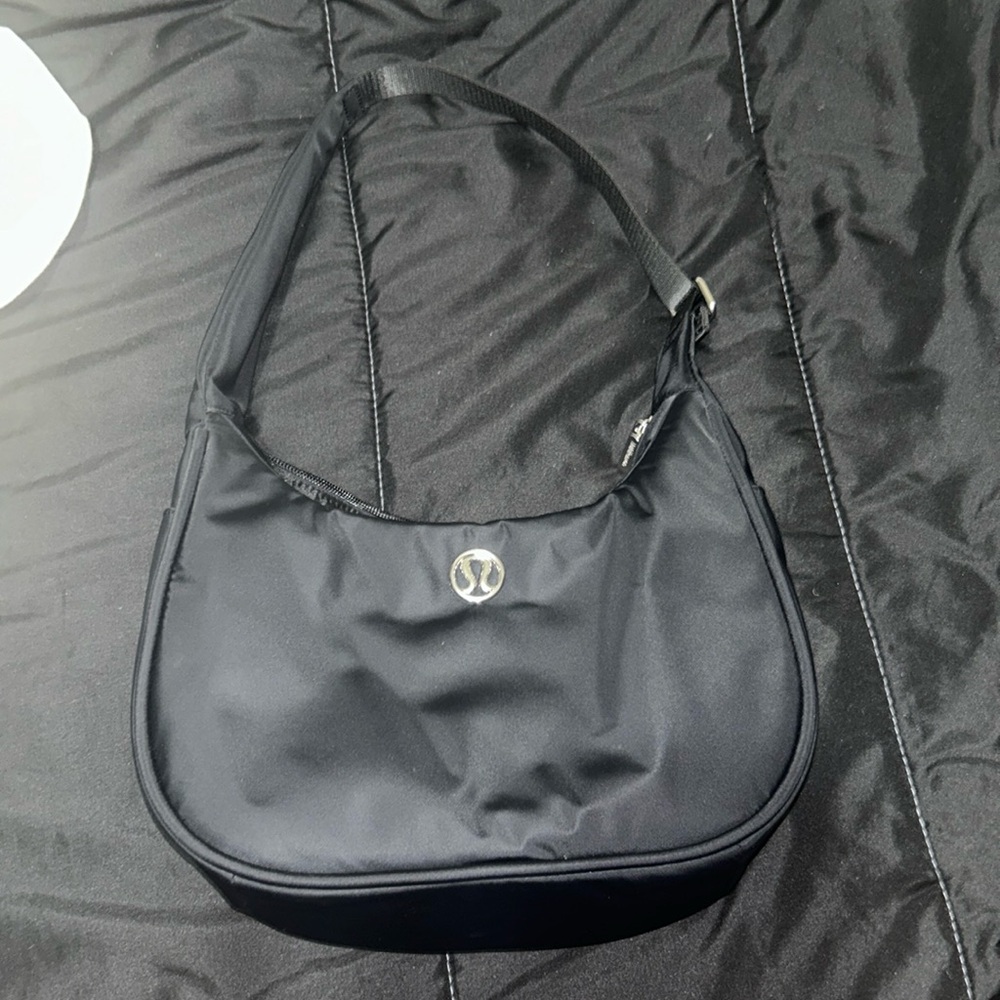 Lululemon mini shoulder bag